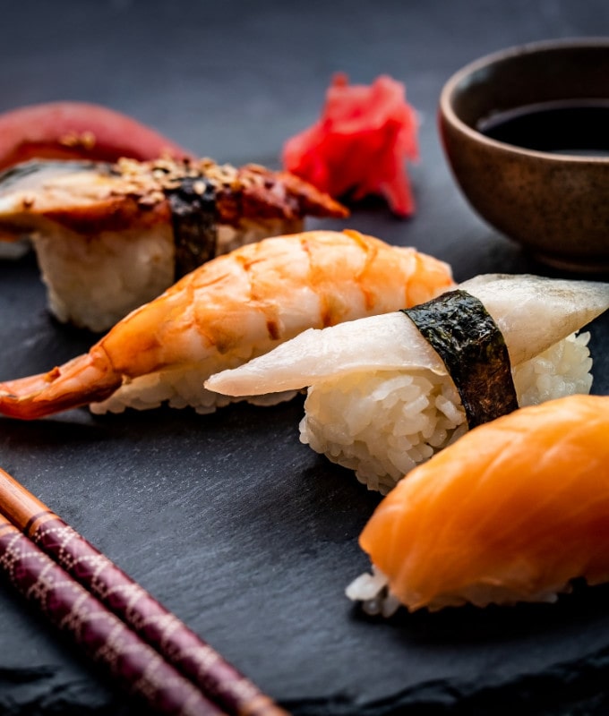 Sushi and Sashimi - Van Den Boogaart Visspecialiteiten Zwijndrecht